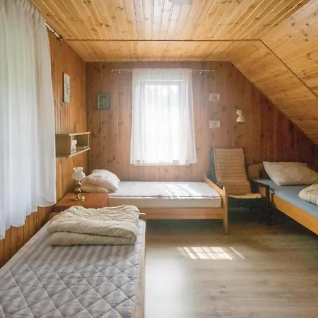 Holiday home Cozy In Murowana Goslina With Kitchen