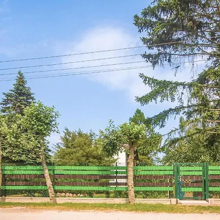 Murowana Goslina Wojnowko Casa de Férias *