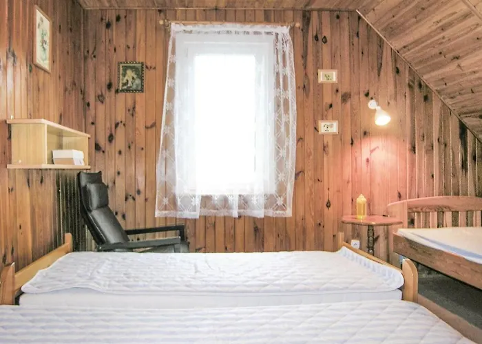 Murowana Goslina Wojnowko Brzeźno