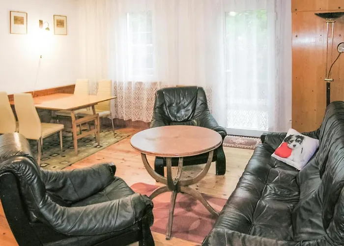 Murowana Goslina Wojnowko Casa de Férias