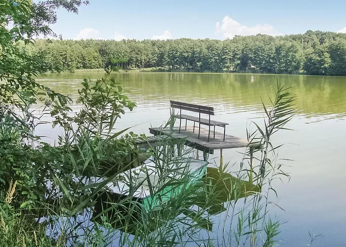 Murowana Goslina Wojnowko Casa de Férias