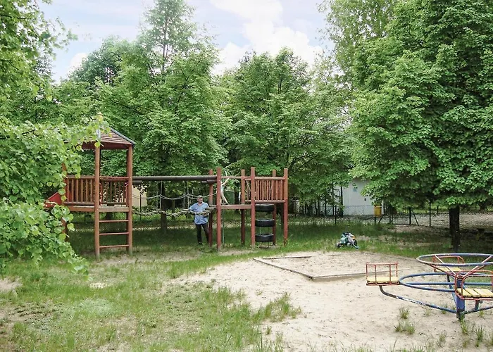 Murowana Goslina Wojnowko Brzeźno